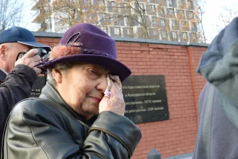 В Ярославле прошел митинг в память жертв политических репрессий. Фоторепортаж