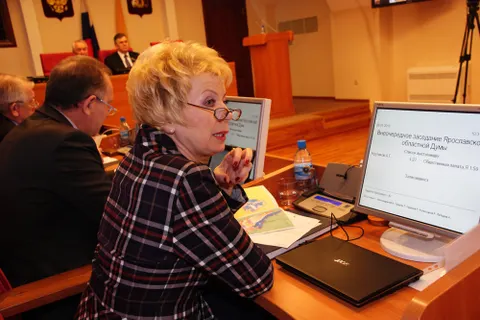Внеочередное заседание Ярославской областной Думы  состоялось сегодня при полном аншлаге