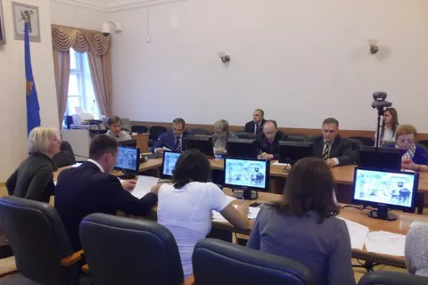 Ярославские депутаты обсуждали крупные сделки муниципальных предприятий