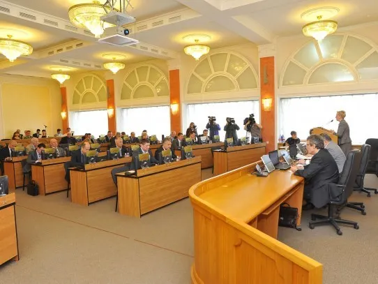 Количество депутатов муниципалитета Ярославля на постоянной основе увеличивается