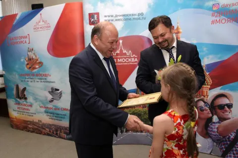 В Ярославле правительство Москвы подарило библиотекам книги