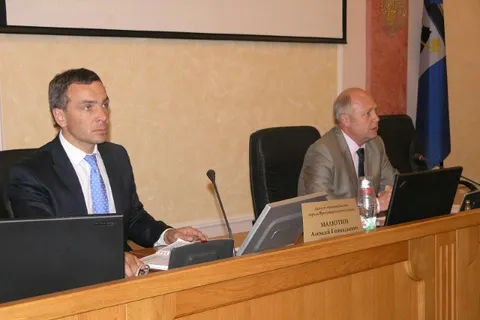 В муниципалитете Ярославля состоялись депутатские слушания