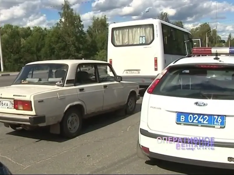 В Ярославле в аварию попала маршрутка с пассажирами