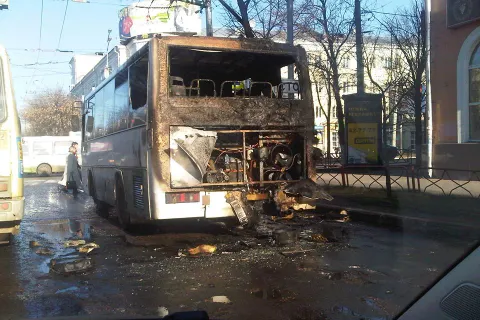 В Ярославле на улице Свободы горела маршрутка N 78