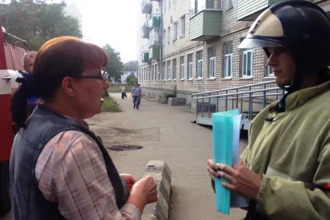 Пожарные Ярославской области провели учения в детской поликлинике