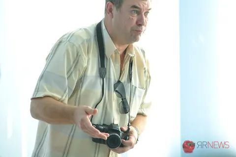 В Кировском суде Ярославля началось судебное заседание по иску Олега Виноградова к первому заместителю мэра города Александру Нечаеву. Фоторепортаж