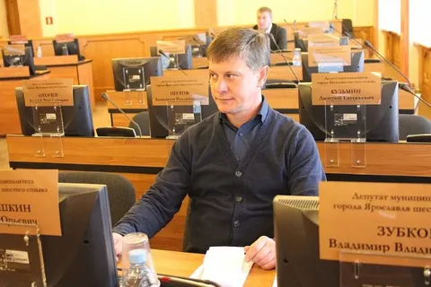 Докладывать на депутатских слушаниях муниципалитета Ярославля будет Дмитрий Секретарев