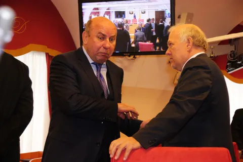 Внеочередное заседание Ярославской областной Думы  состоялось сегодня при полном аншлаге