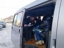 В Ярославле приставы прошлись по нелегальным уличным торговцам