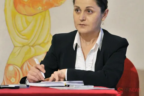 Женщины-журналистки в Ярославской области успешно покоряют вершины мастерства и делают карьеру. С фото