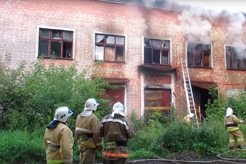 В Рыбинске горел «несчастный ДК»