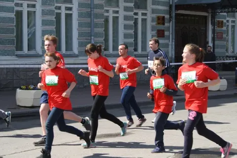 В Угличе прошел полумарафон «Волжский берег»