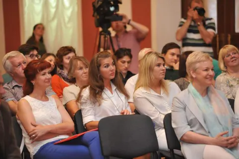 В Ярославле презентовали юбилейный выпуск журнала «Углече Поле»‍