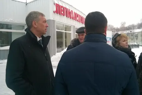 В Ярославле восстанавливают купол легкоатлетического манежа