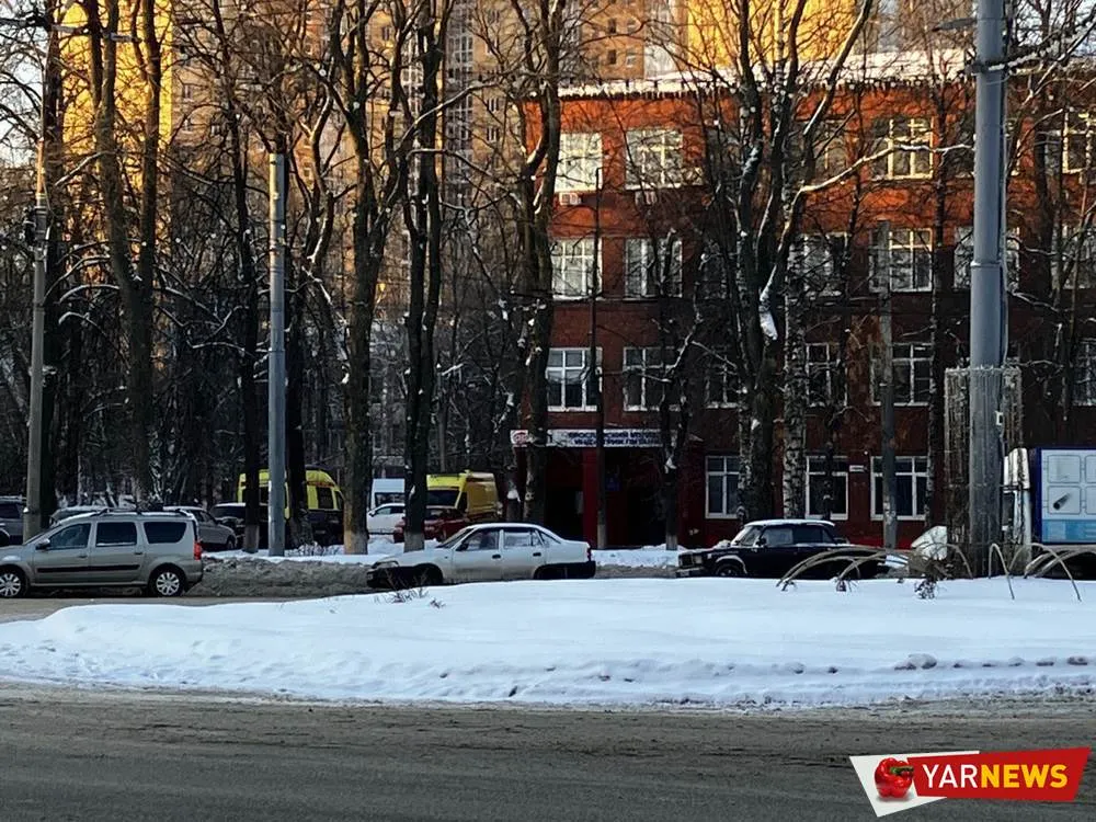 В ярославском колледже скончался студент