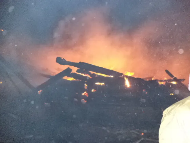 В Ярославской области сгорели три дачных дома
