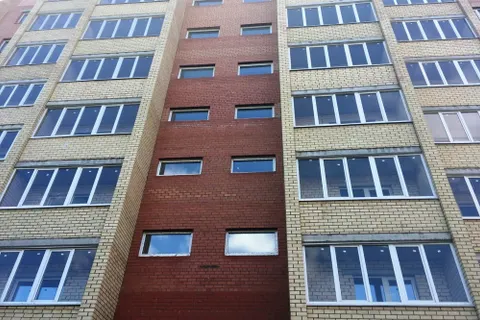 Дольщики дома в Дзержинском районе Ярославля получили ключи от квартир