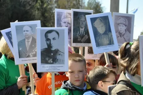В Ярославской области торжественно перезахоронили прах двух неизвестных солдат