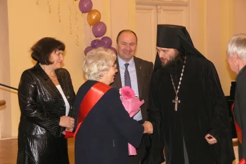 Председатель муниципалитета Алексей Малютин поздравил семейные пары с золотым юбилеем