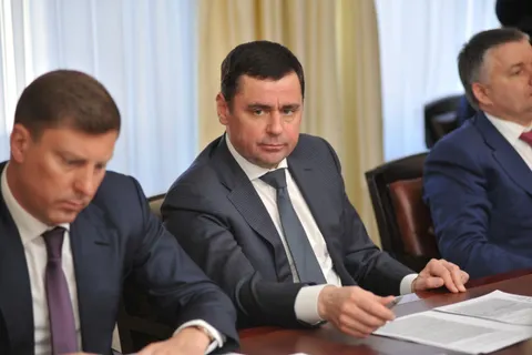 Дмитрий Миронов встретился с активистами ярославского штаба Общероссийского народного фронта
