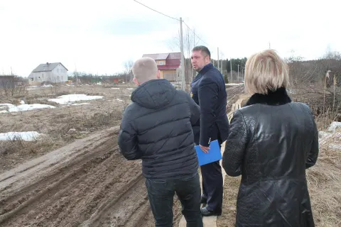 В Ярославской области «Молодая семья» увязла в грязи