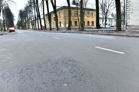 «Есть замечания»: в Ярославле проверили гарантийные дороги