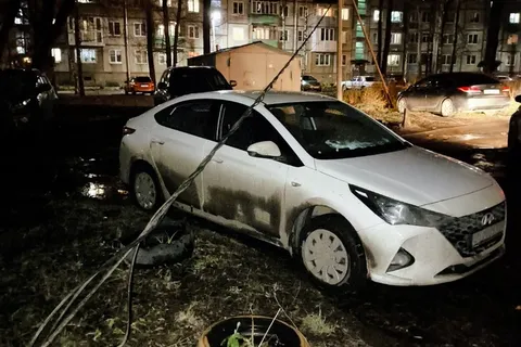В Ярославле падают деревья, а в Рыбинске автобусные павильоны