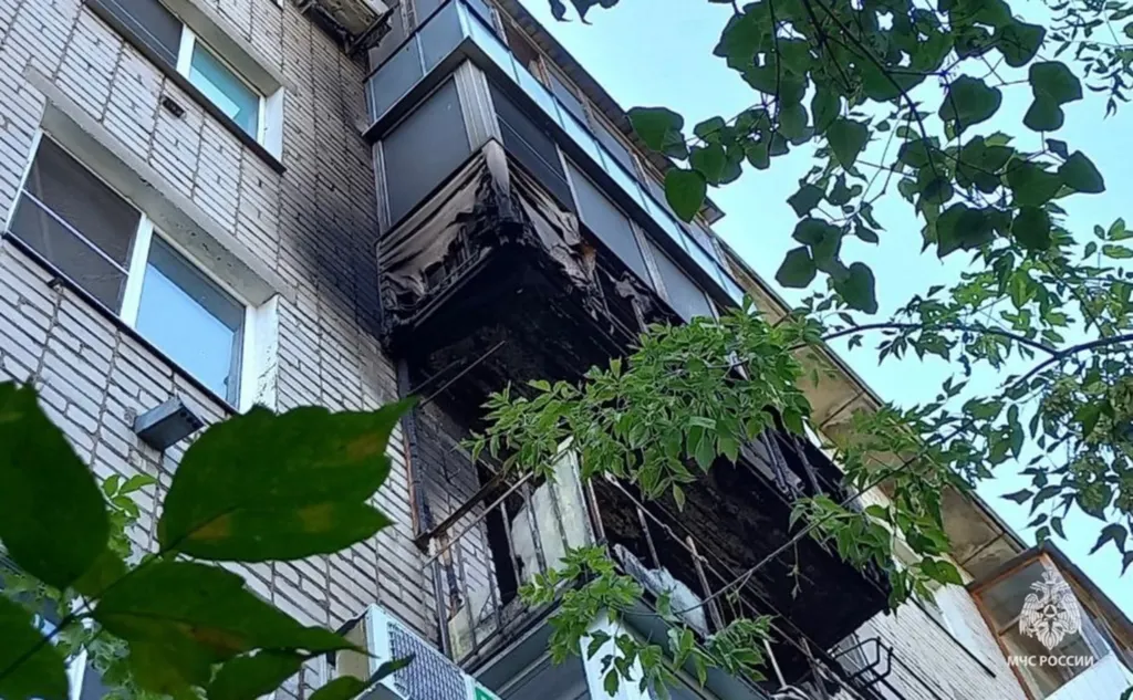 В Ярославле у самозанятого сгорел рабочий балкон
