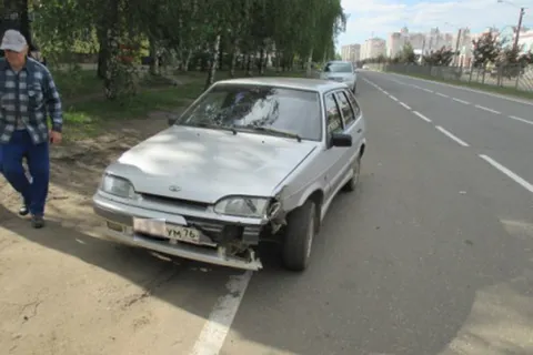 В Ярославле не поделили дорогу маршрутное такси и «Лада»