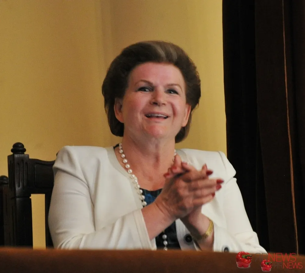 Валентина Терешкова отказалась от статуса депутата Думы Ярославской области