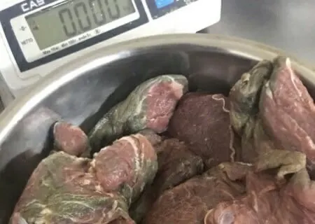 В Ярославской области студентки отравились тухлым мясом