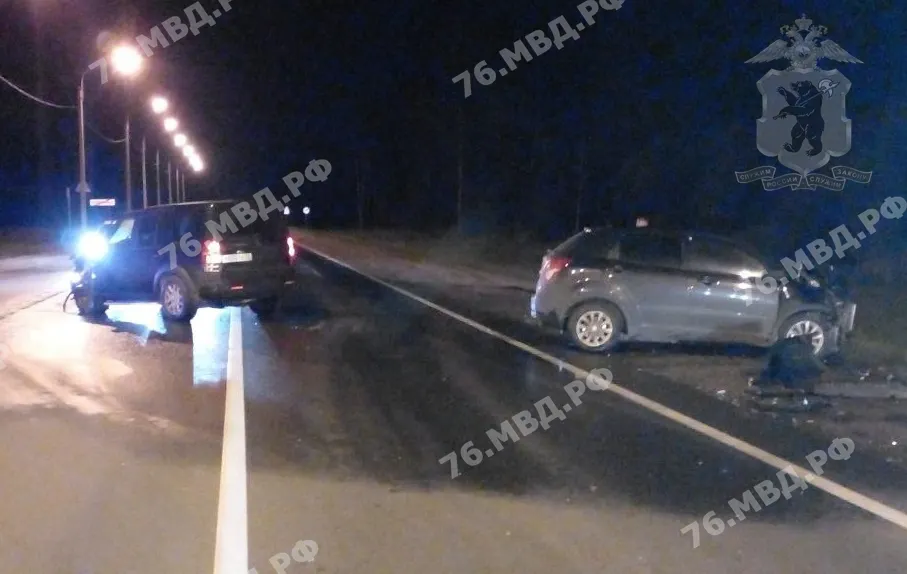 Двое взрослых и двое детей пострадали в ДТП под Ярославлем