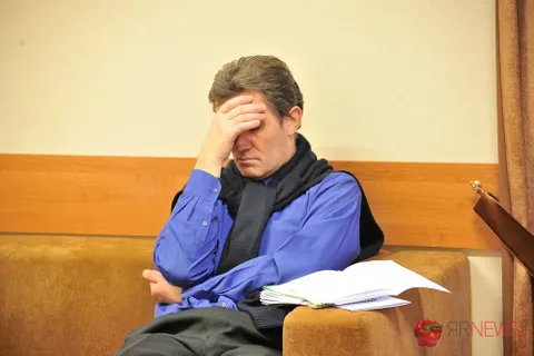 Заседание Думы Ярославской области - крупным планом. С фото