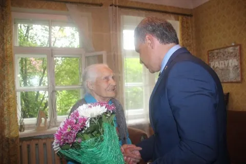 Жительница Ярославля отметила столетний юбилей