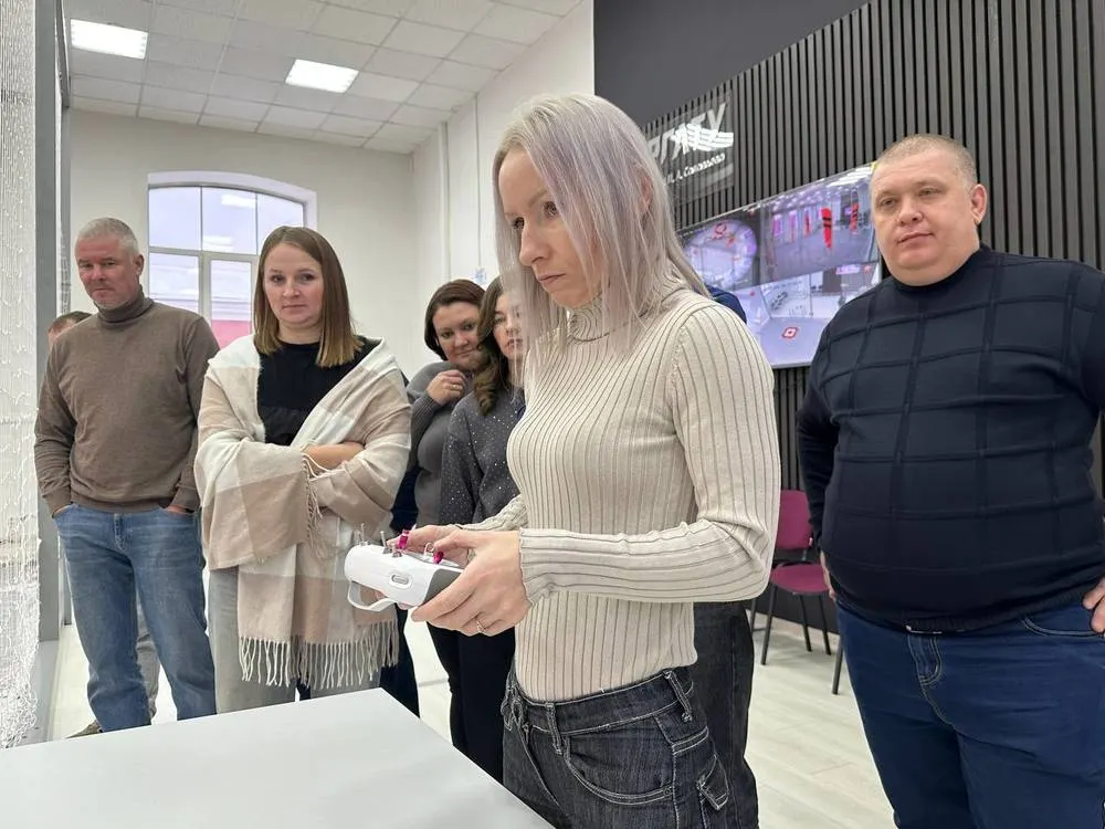 Ярославских чиновников учат водить беспилотники