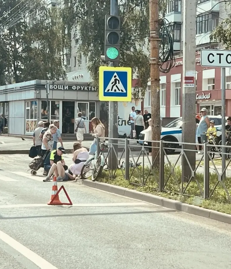 В Ярославле сбили велосипедистку