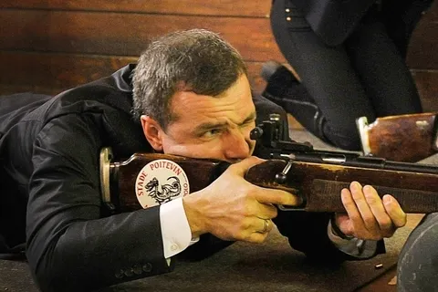 Председателю муниципалитета Ярославля Алексею Малютину исполнилось 40 лет. С фото