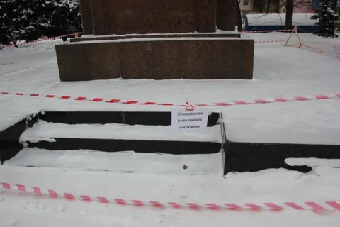 Памятник Ленину на Красной площади в Ярославле отремонтируют в ближайшее время
