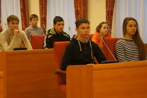 Ярославские школьники интересуются, почему люди становятся политиками