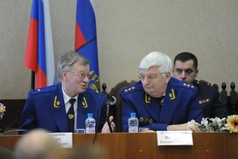 Александр Князьков: «Совместно с прокуратурой мы не должны допустить спекуляций на рынке труда и продовольственных товаров»