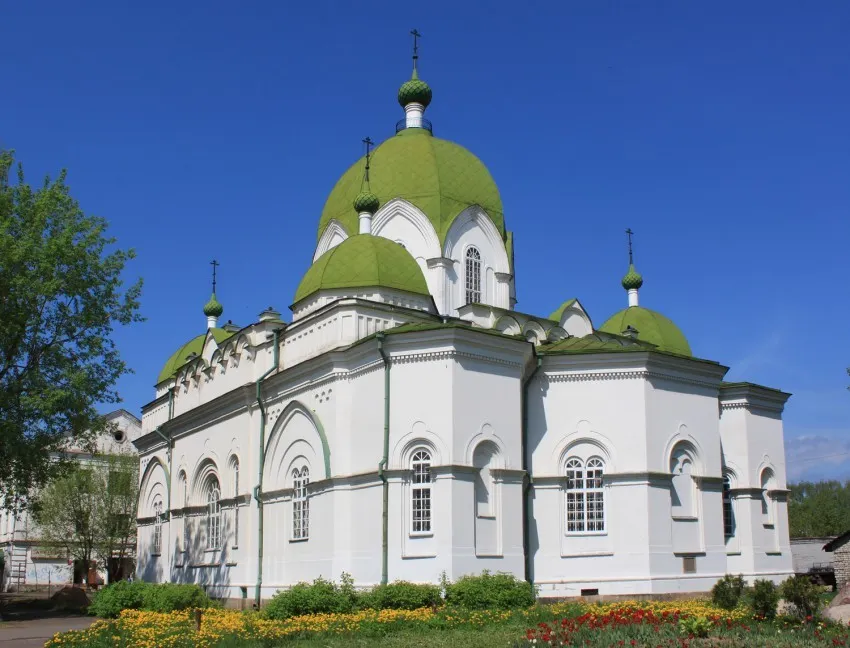 В  Рыбинске Ярославской области обворовали Сретенский храм