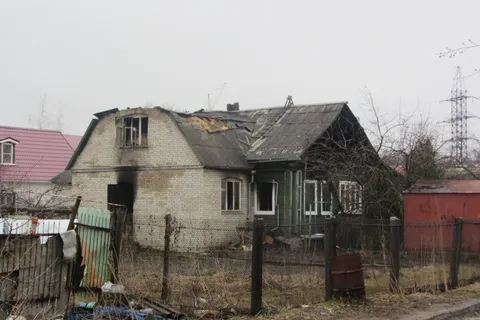 Таксист Александр Котовский из Ярославля спас трех человек на пожаре