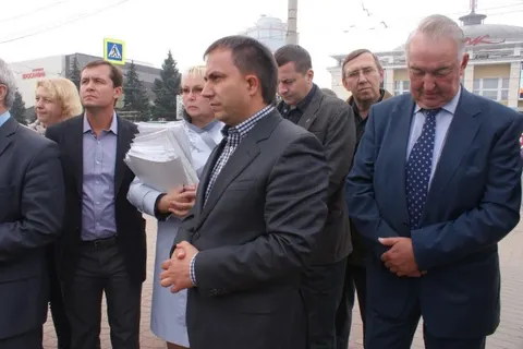 Ремонт улицы Свободы в Ярославле по-прежнему проходит с нарушениями