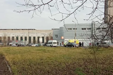 В Ярославле посадку пограничного вертолета сняли на видео