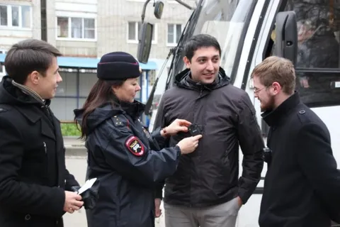 В Ярославле сотрудники ГИБДД проверили маршрутки
