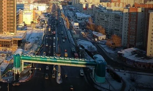В Ярославле пассажирский автобус прихлопнул в дверях трехлетнего ребенка