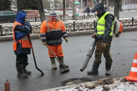 На дорогах Ярославля заканчивают ремонтные работы