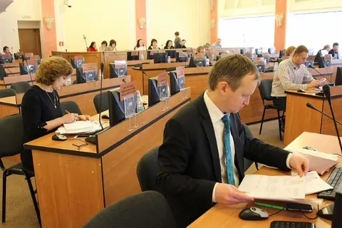 Депутаты муниципалитета Ярославля обсудили эффективность использования бюджетных средств