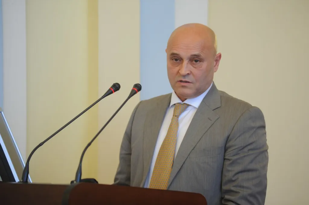 Заместителя главы Ростова подозревают в получении взяток