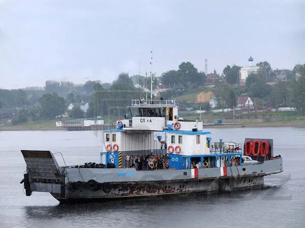 Закрылась переправа через Волгу в городе Тутаеве Ярославской области